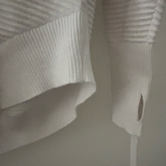 White ribbed aerie quarter zip! size small - Picture 4 of 5